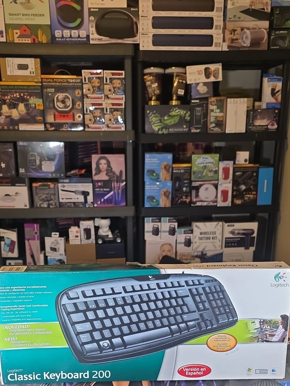 Logitech Classic Keyboard 200 Black and Teal Retail Box